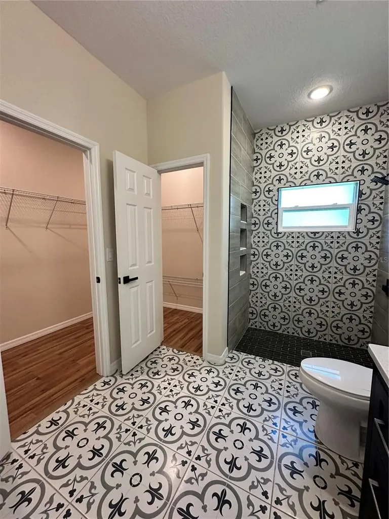 1404 Lowry Avenue E Haines City FL 33844