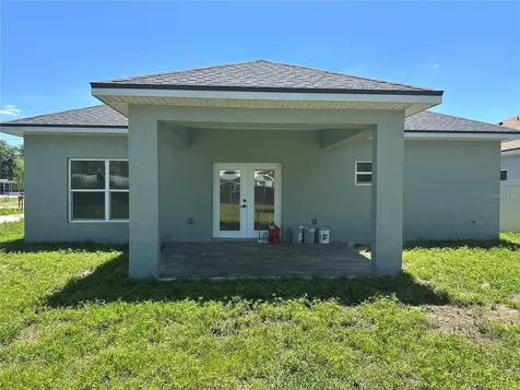1404 Lowry Avenue E Haines City FL 33844