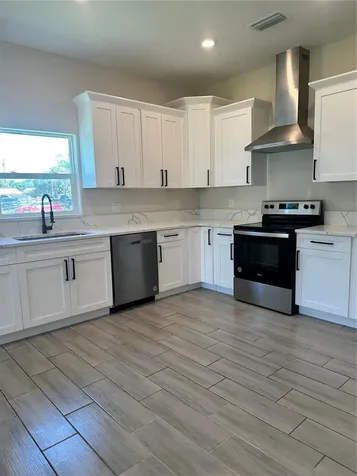 1404 Lowry Avenue E Haines City FL 33844