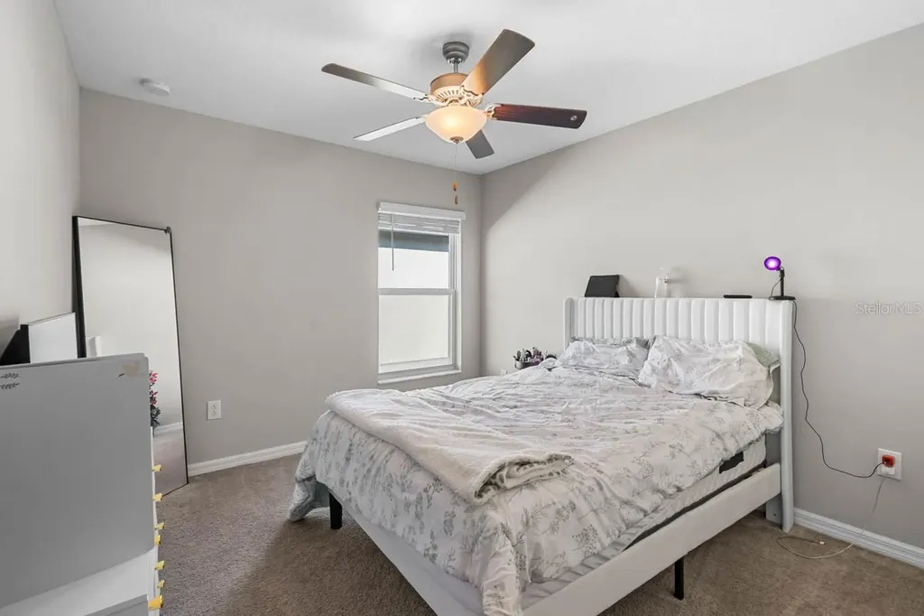 889 Calico Scallop Street Ruskin FL 33570