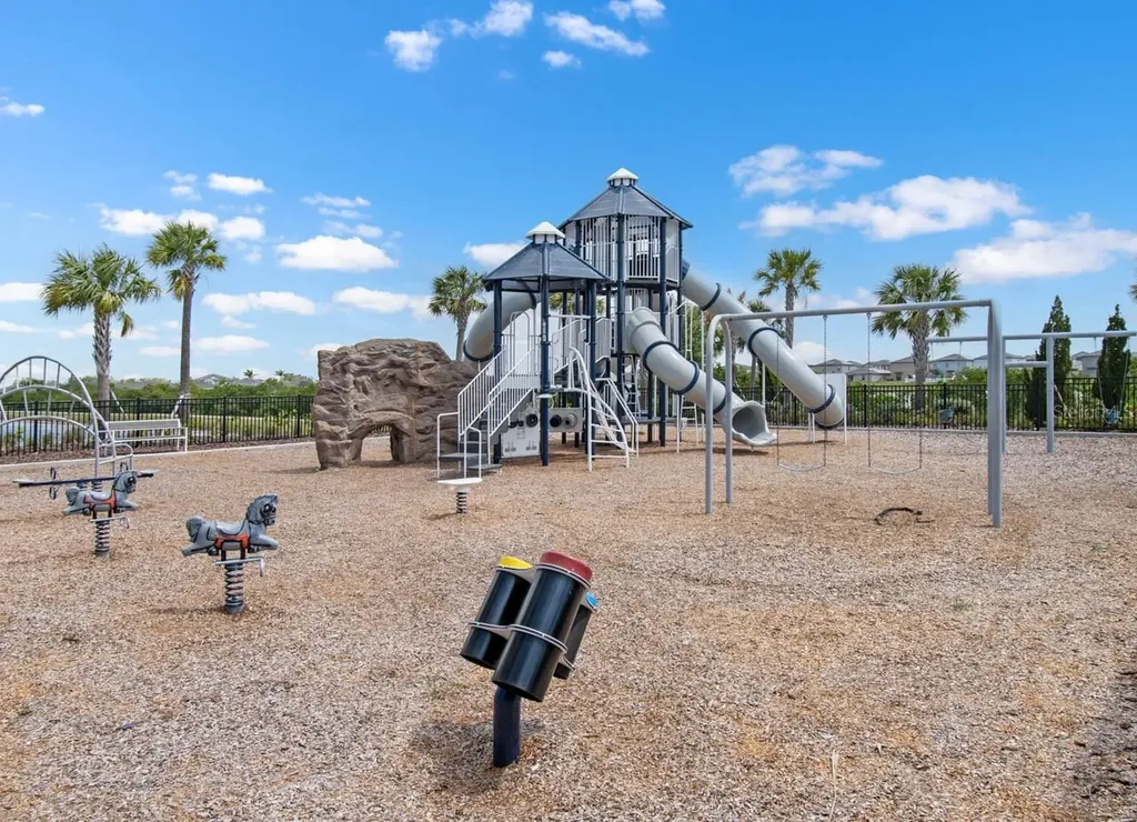 889 Calico Scallop Street Ruskin FL 33570