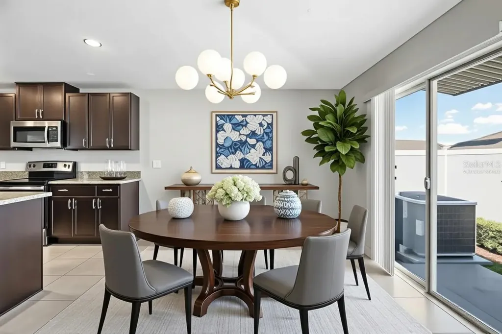 889 Calico Scallop Street Ruskin FL 33570