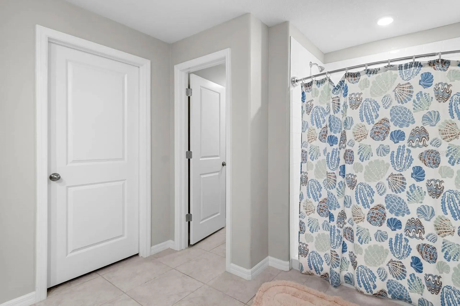 889 Calico Scallop Street Ruskin FL 33570