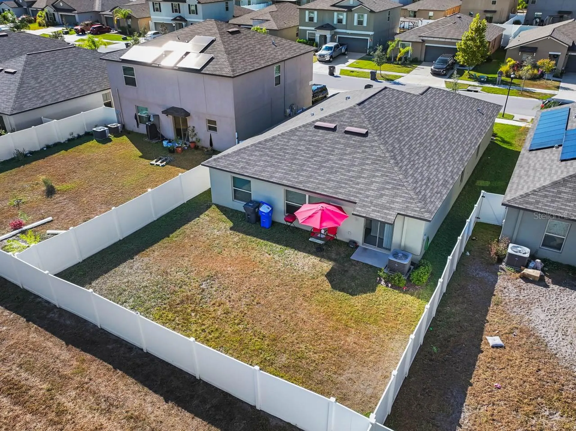 889 Calico Scallop Street Ruskin FL 33570