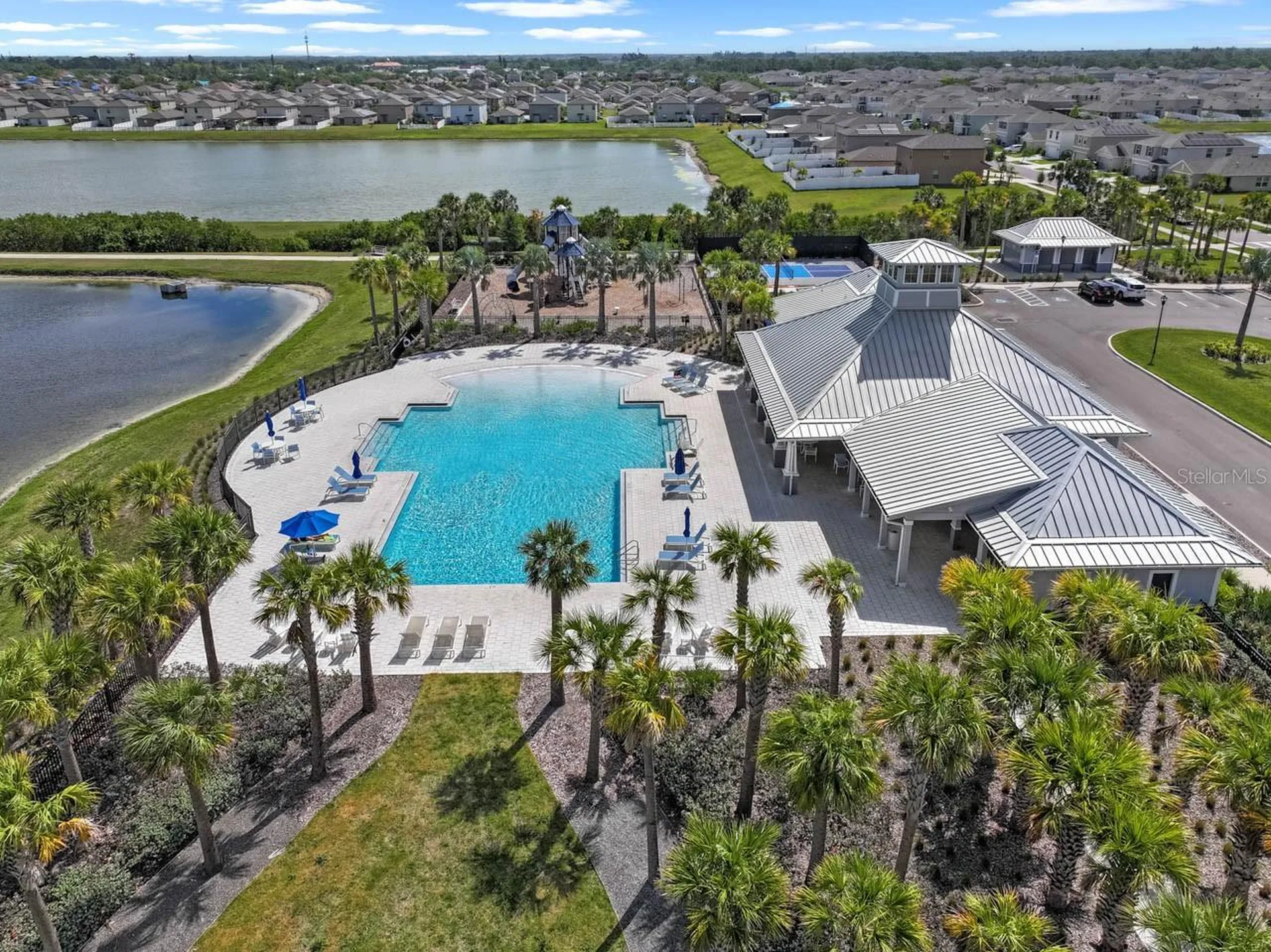 889 Calico Scallop Street Ruskin FL 33570