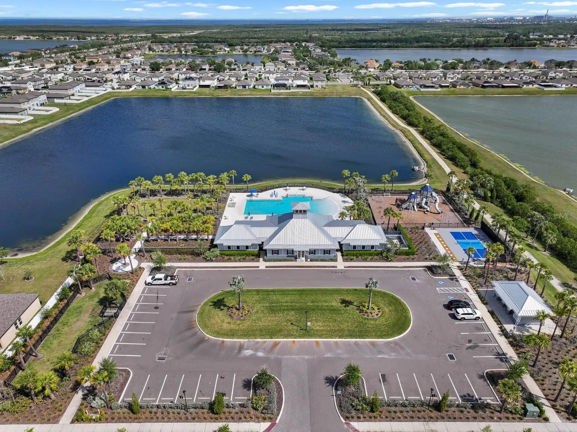 889 Calico Scallop Street Ruskin FL 33570