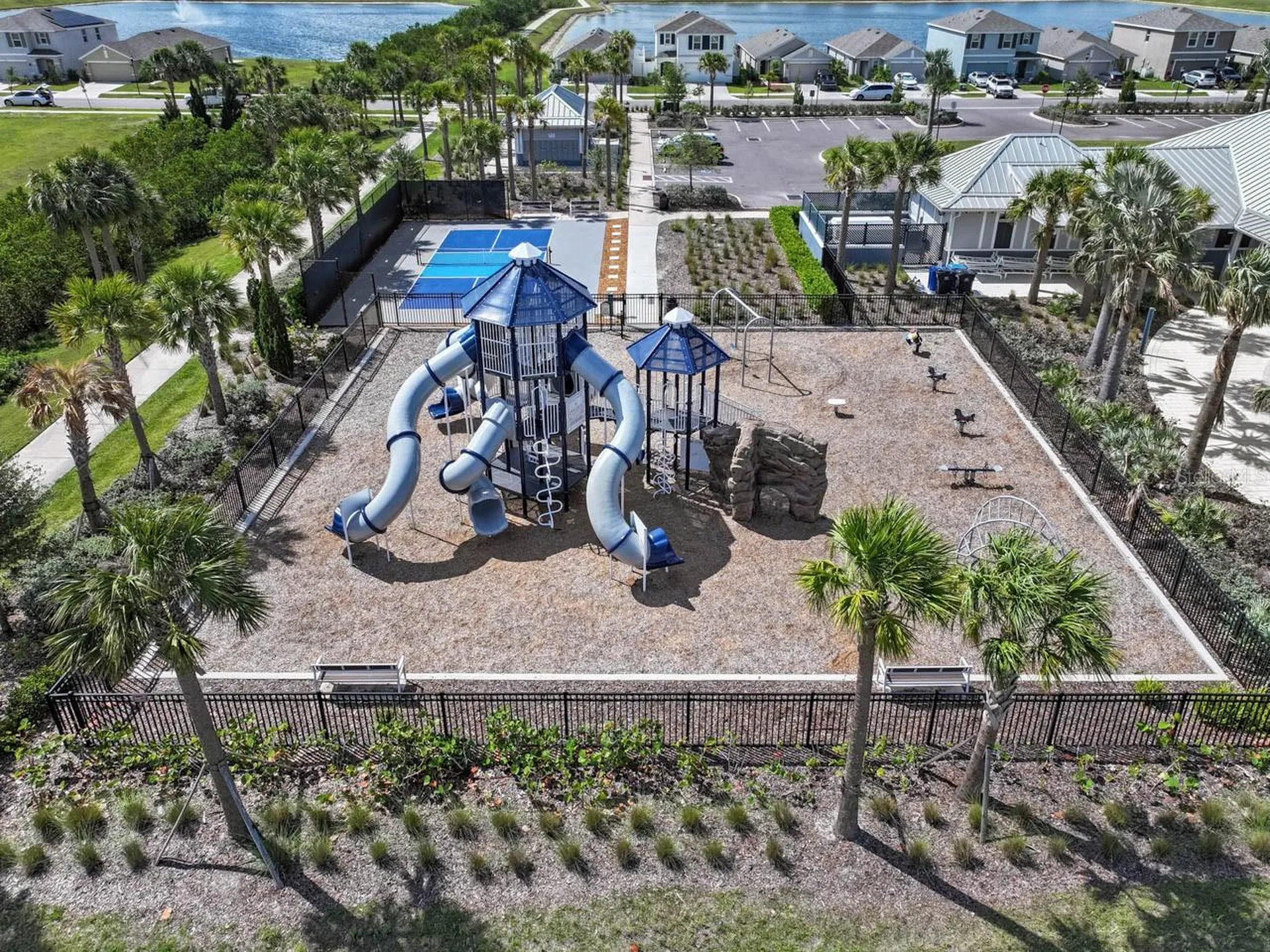 889 Calico Scallop Street Ruskin FL 33570
