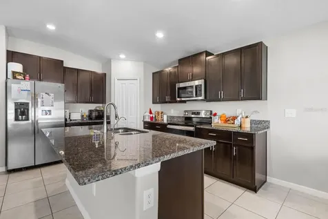 889 Calico Scallop Street Ruskin FL 33570