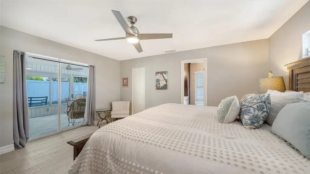 1224 Moonmist Circle Sarasota FL 34242