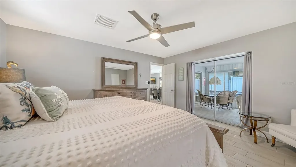 1224 Moonmist Circle Sarasota FL 34242