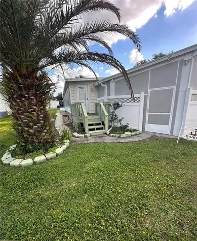 907 Orchid Street The Villages FL 32159