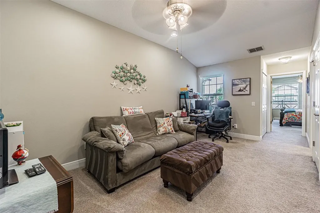 11523 Crowned Sparrow Lane Tampa FL 33626