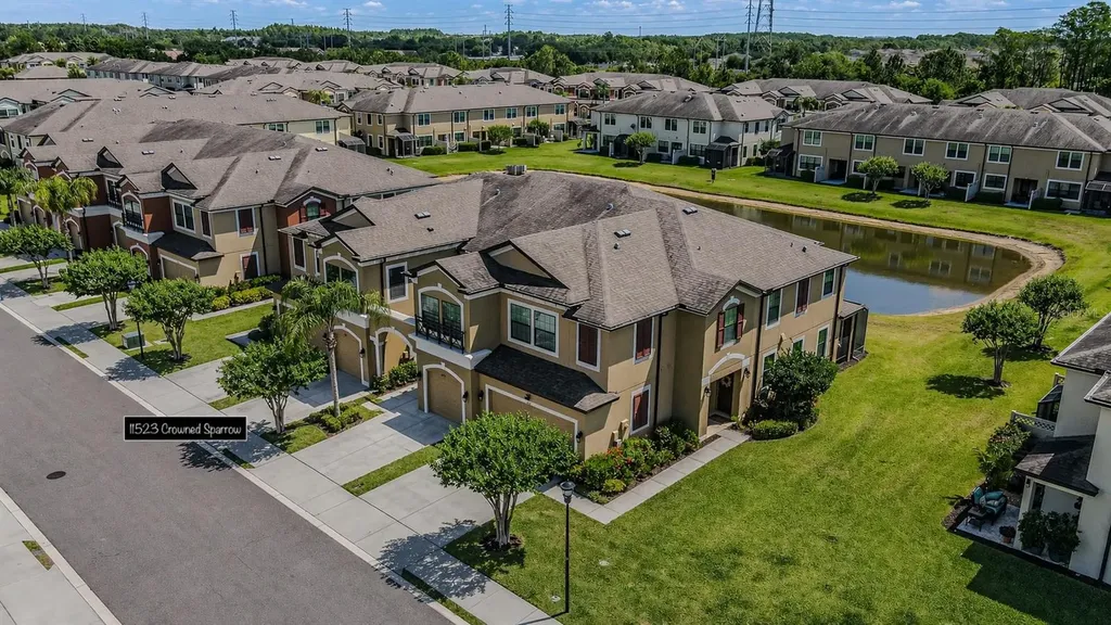 11523 Crowned Sparrow Lane Tampa FL 33626