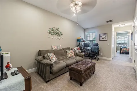 11523 Crowned Sparrow Lane Tampa FL 33626