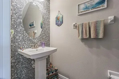11523 Crowned Sparrow Lane Tampa FL 33626