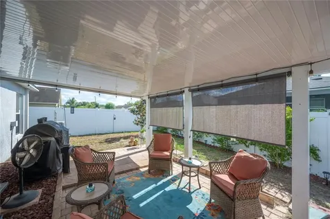7256 Twin Cedar Lane Lakeland FL 33810