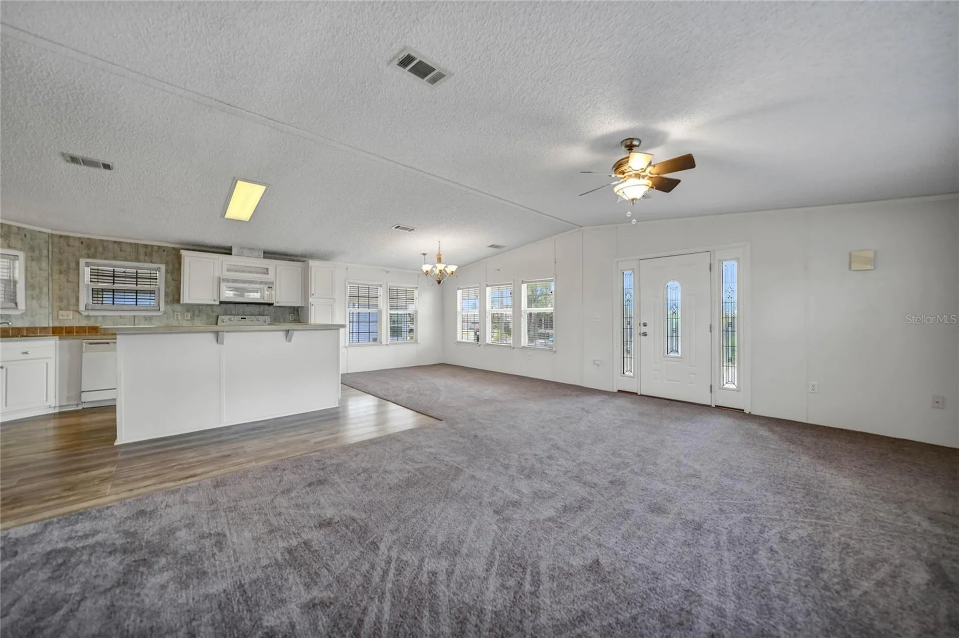2100 Kings Highway Port Charlotte FL 33980