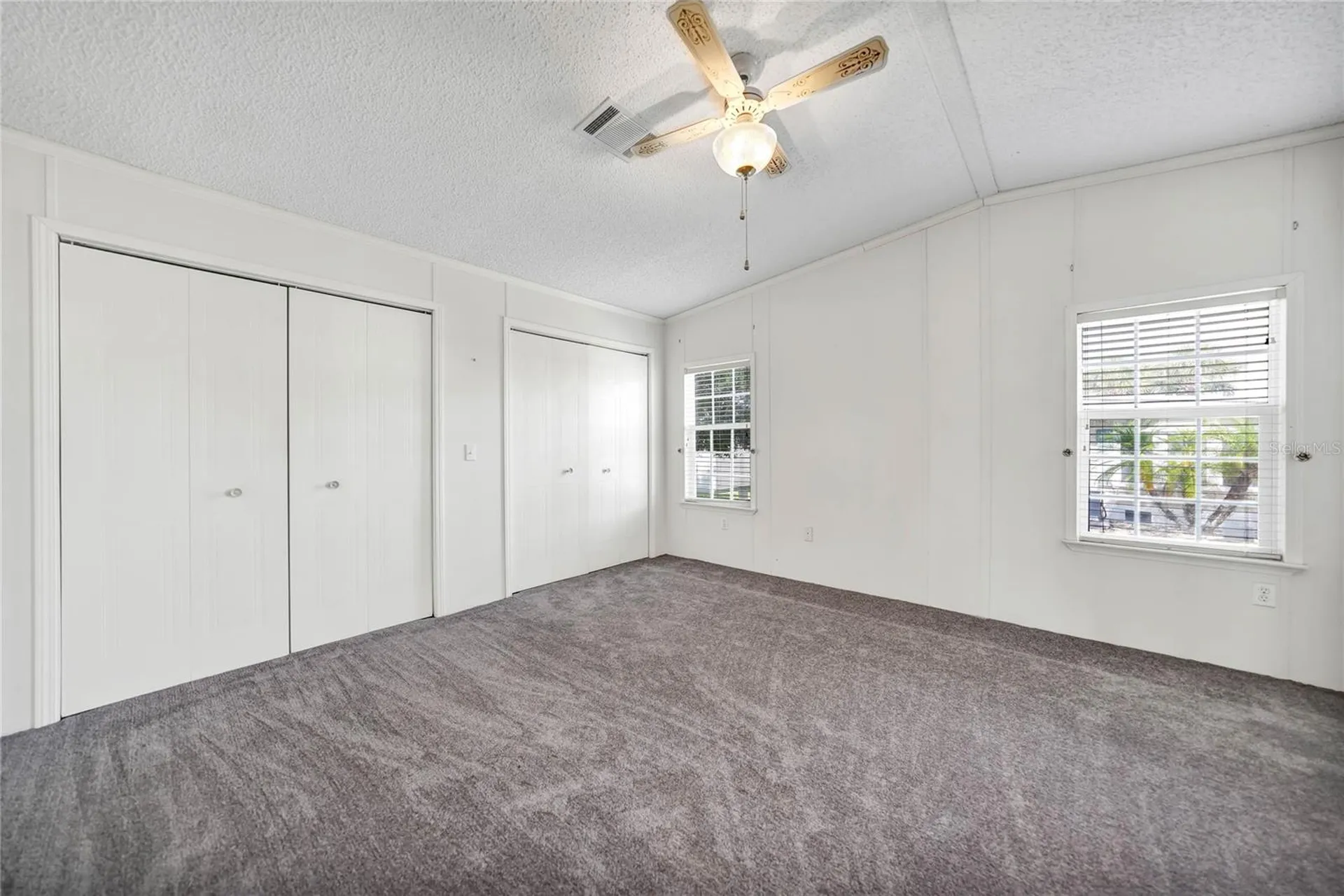 2100 Kings Highway Port Charlotte FL 33980