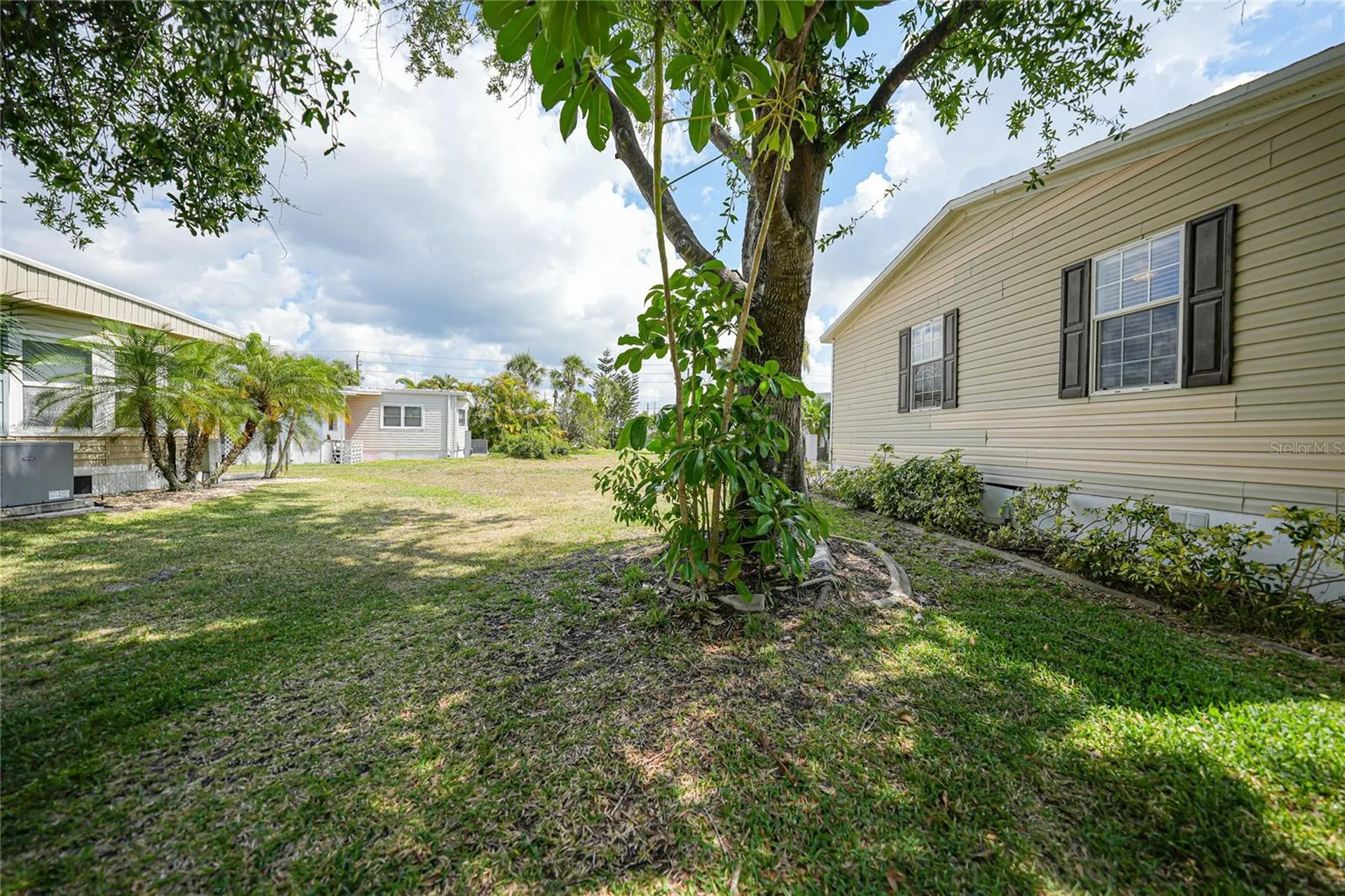 2100 Kings Highway Port Charlotte FL 33980