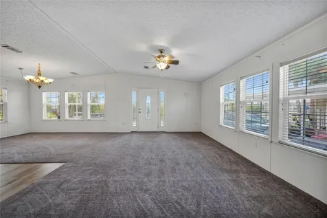 2100 Kings Highway Port Charlotte FL 33980