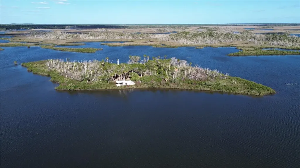 7472 W Thunderbird Island Homosassa FL 34448