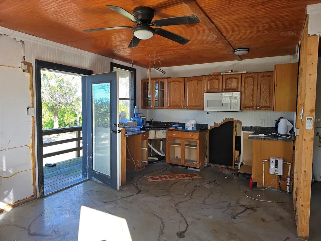 7472 W Thunderbird Island Homosassa FL 34448