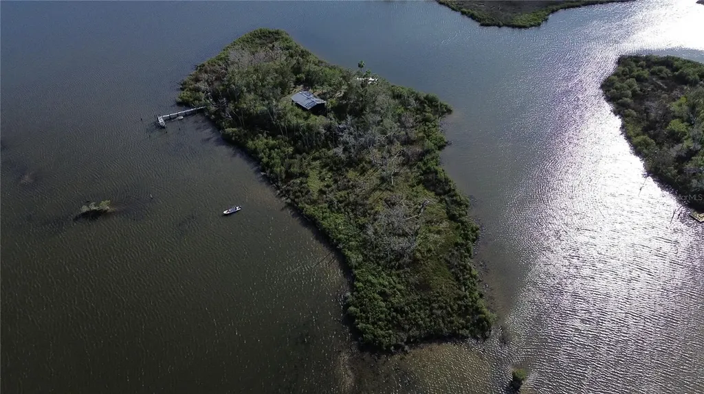 7472 W Thunderbird Island Homosassa FL 34448