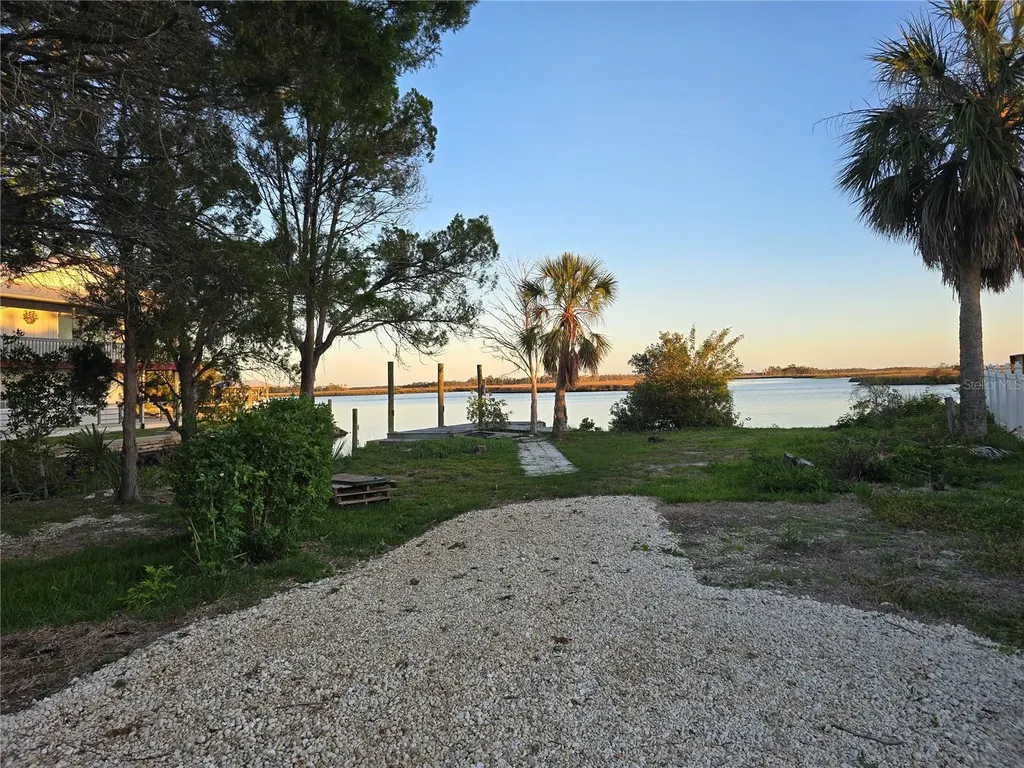 7472 W Thunderbird Island Homosassa FL 34448