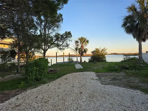 7472 W Thunderbird Island Homosassa FL 34448