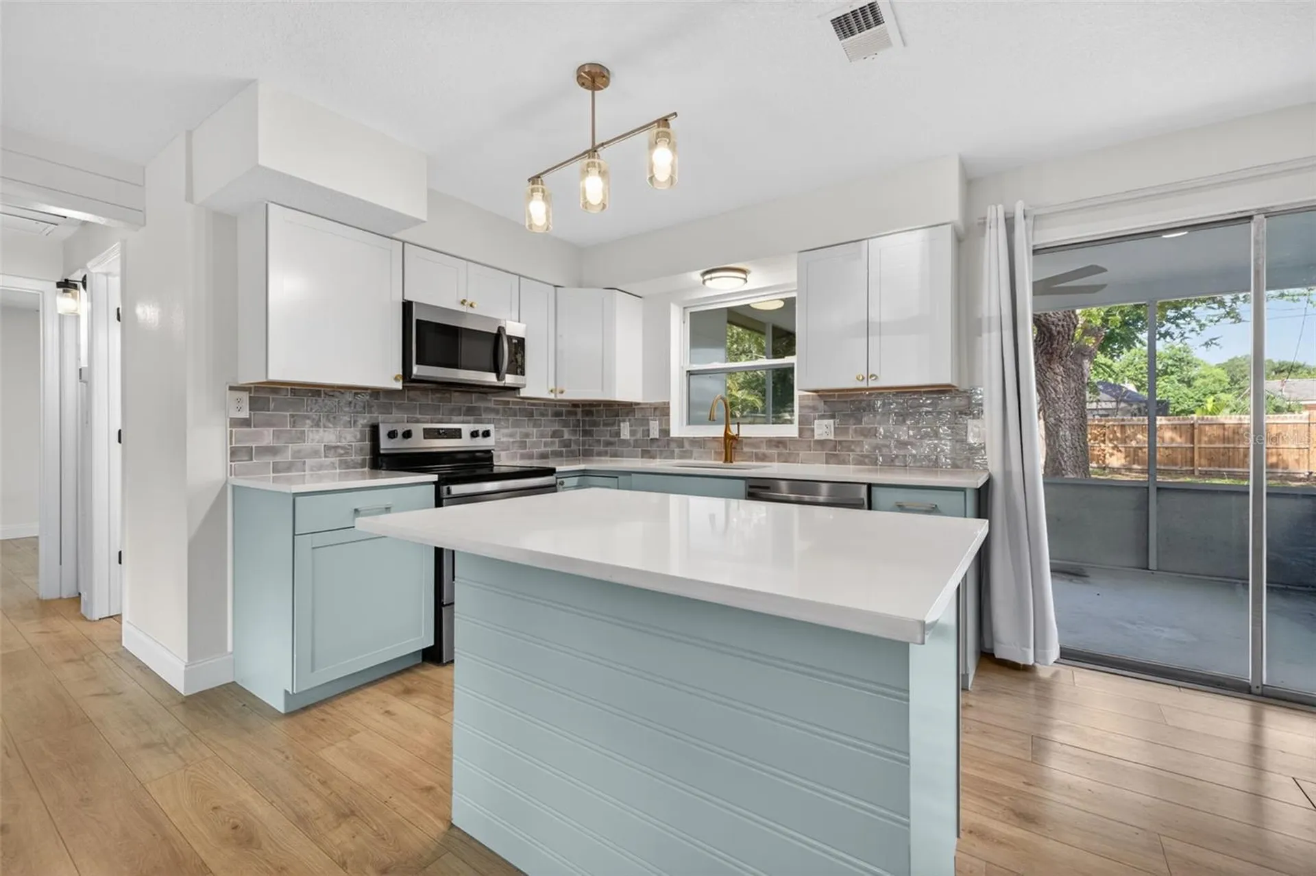4160 19th Street N St Petersburg FL 33714