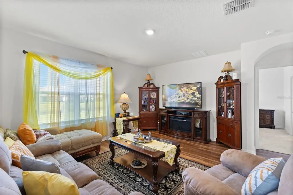 2236 Grand Flora Trail Bradenton FL 34208