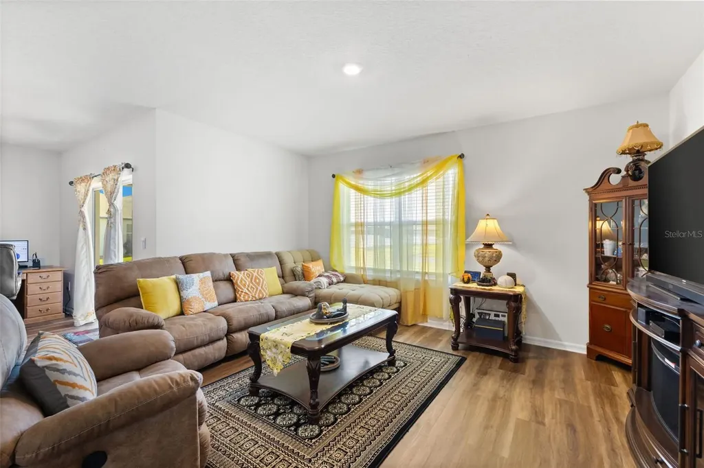 2236 Grand Flora Trail Bradenton FL 34208