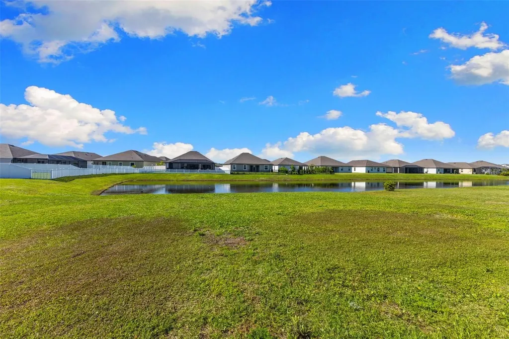 2236 Grand Flora Trail Bradenton FL 34208
