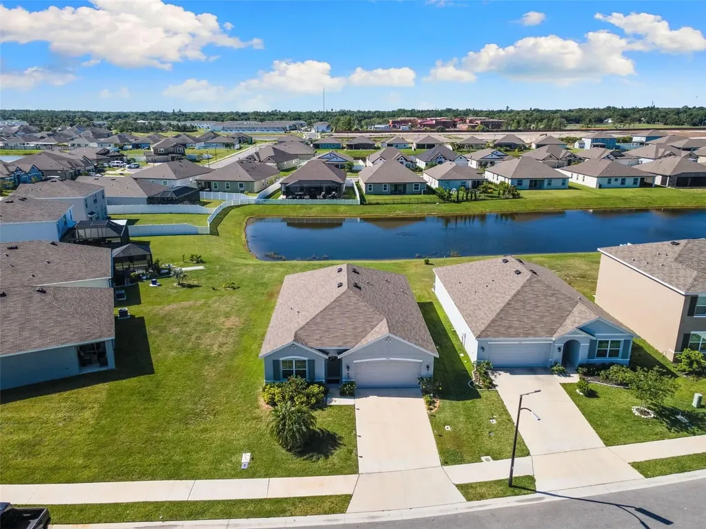 2236 Grand Flora Trail Bradenton FL 34208