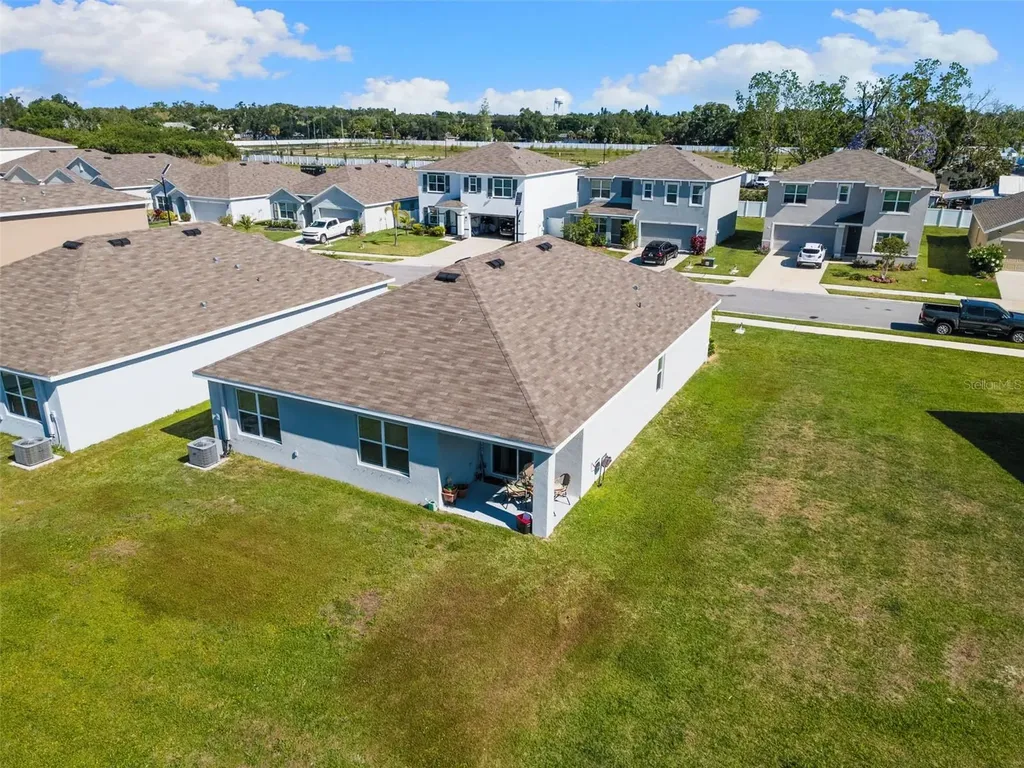 2236 Grand Flora Trail Bradenton FL 34208