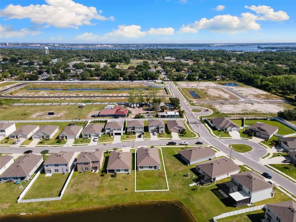 2236 Grand Flora Trail Bradenton FL 34208