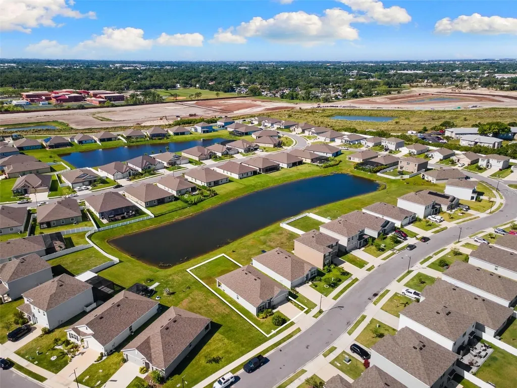 2236 Grand Flora Trail Bradenton FL 34208