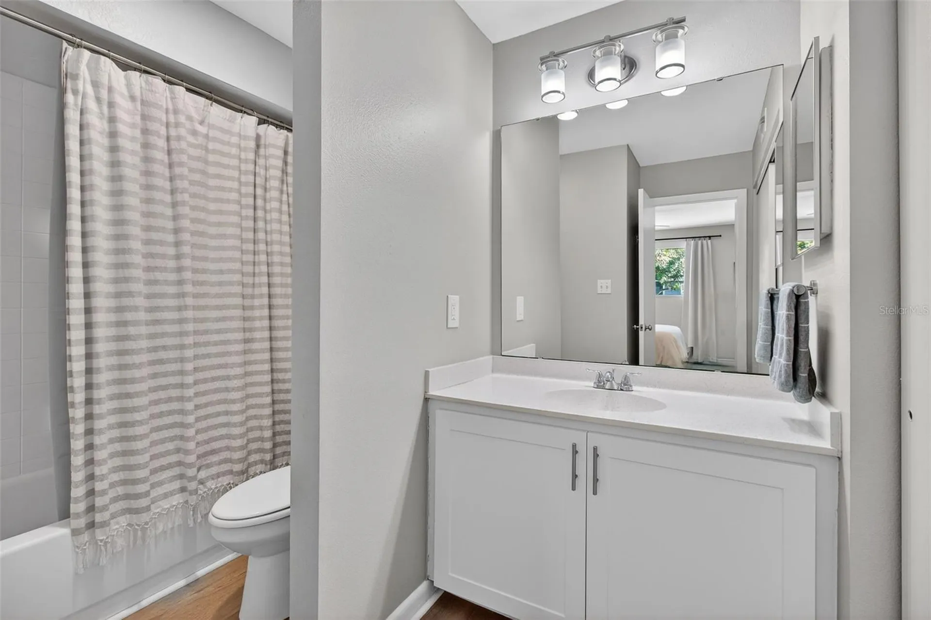 6033 34th Street W Bradenton FL 34210