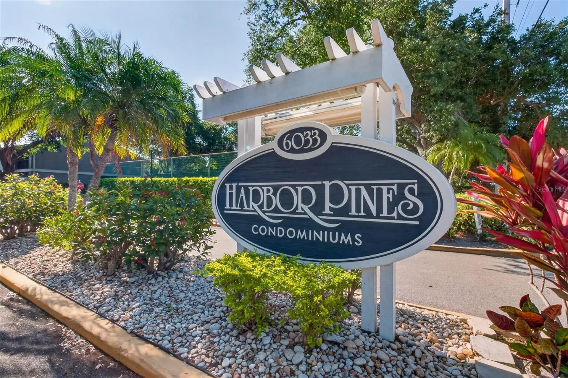 6033 34th Street W Bradenton FL 34210