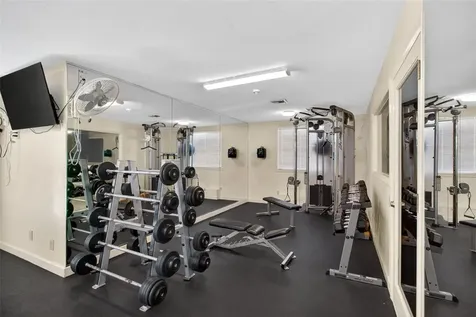 6033 34th Street W Bradenton FL 34210