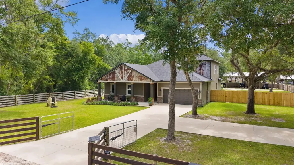 16189 SE 190th Avenue Weirsdale FL 32195