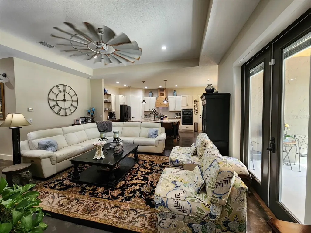 16189 SE 190th Avenue Weirsdale FL 32195