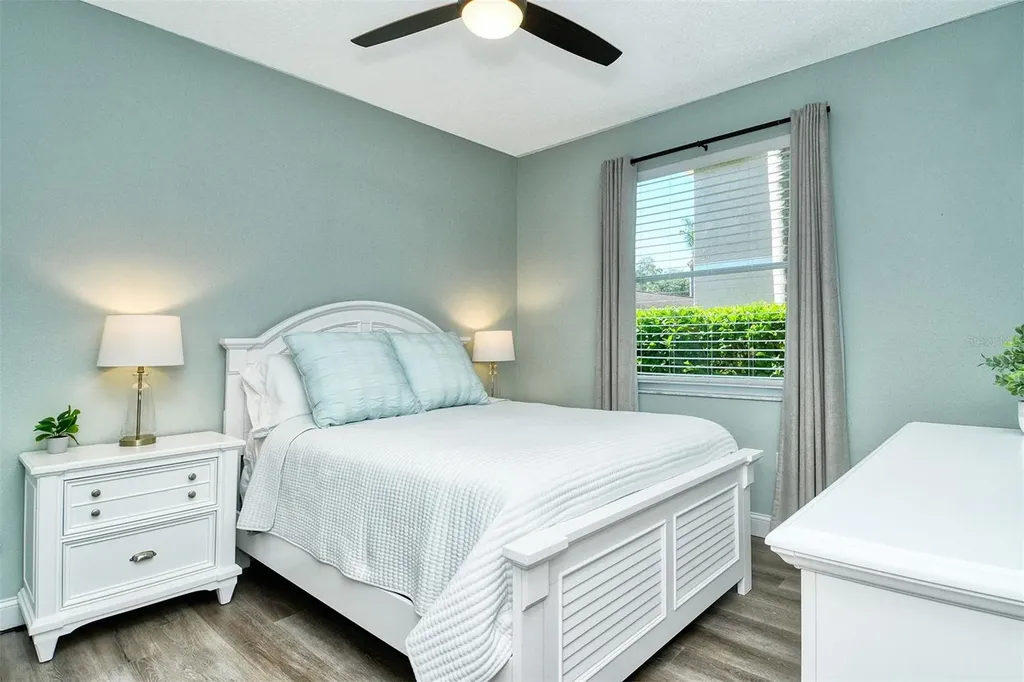 5230 Hyland Hills Avenue Sarasota FL 34241