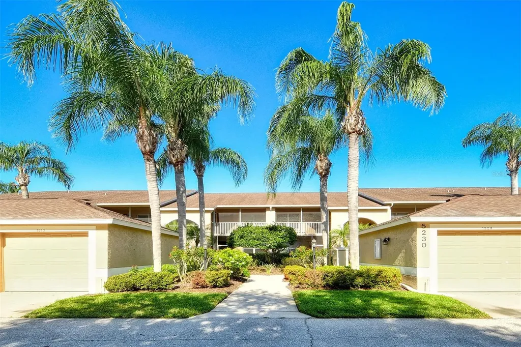 5230 Hyland Hills Avenue Sarasota FL 34241