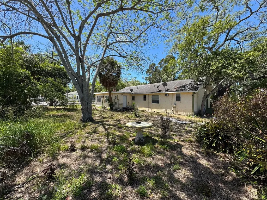 72 Ada Street Tarpon Springs FL 34689