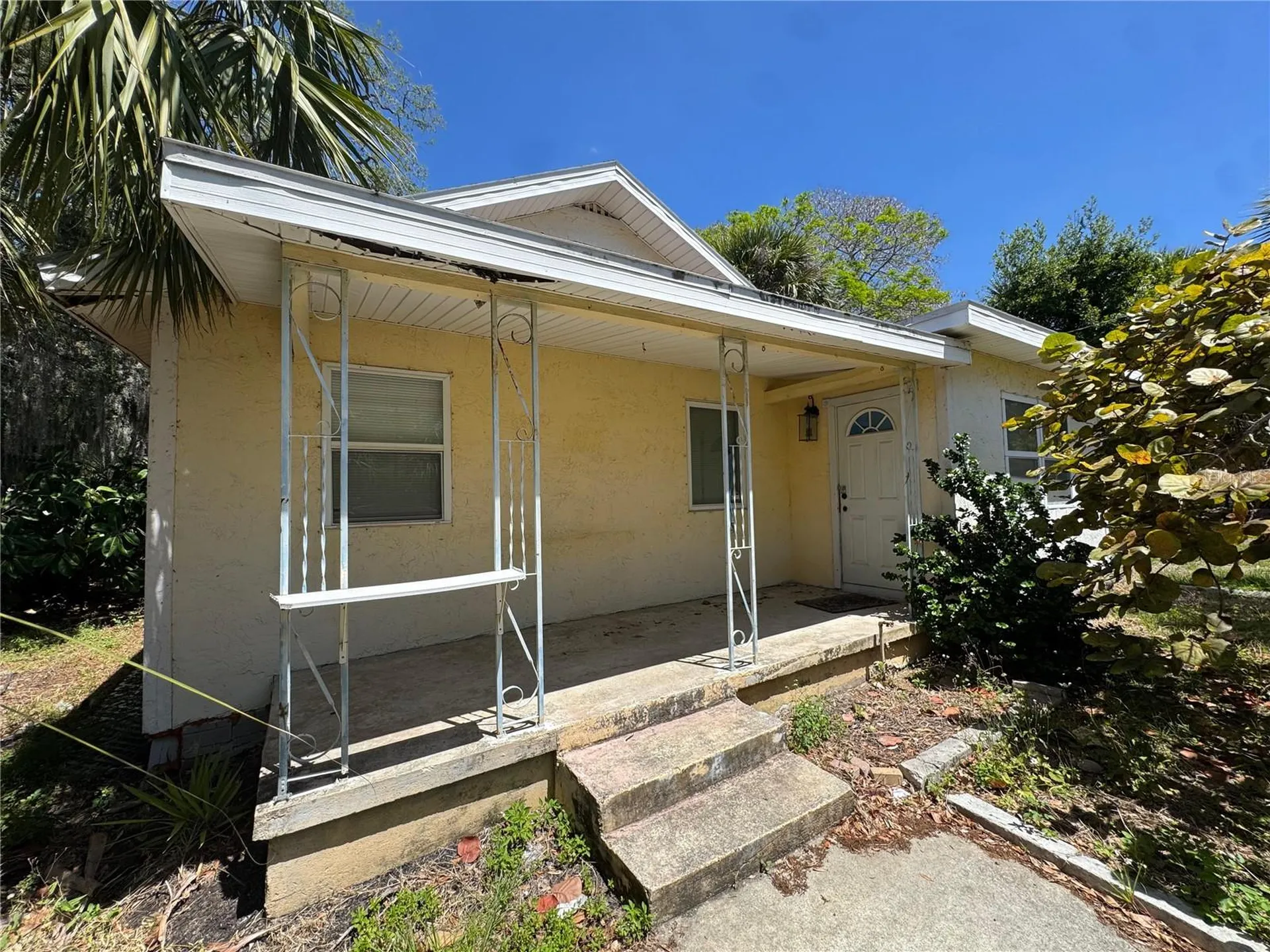 72 Ada Street Tarpon Springs FL 34689