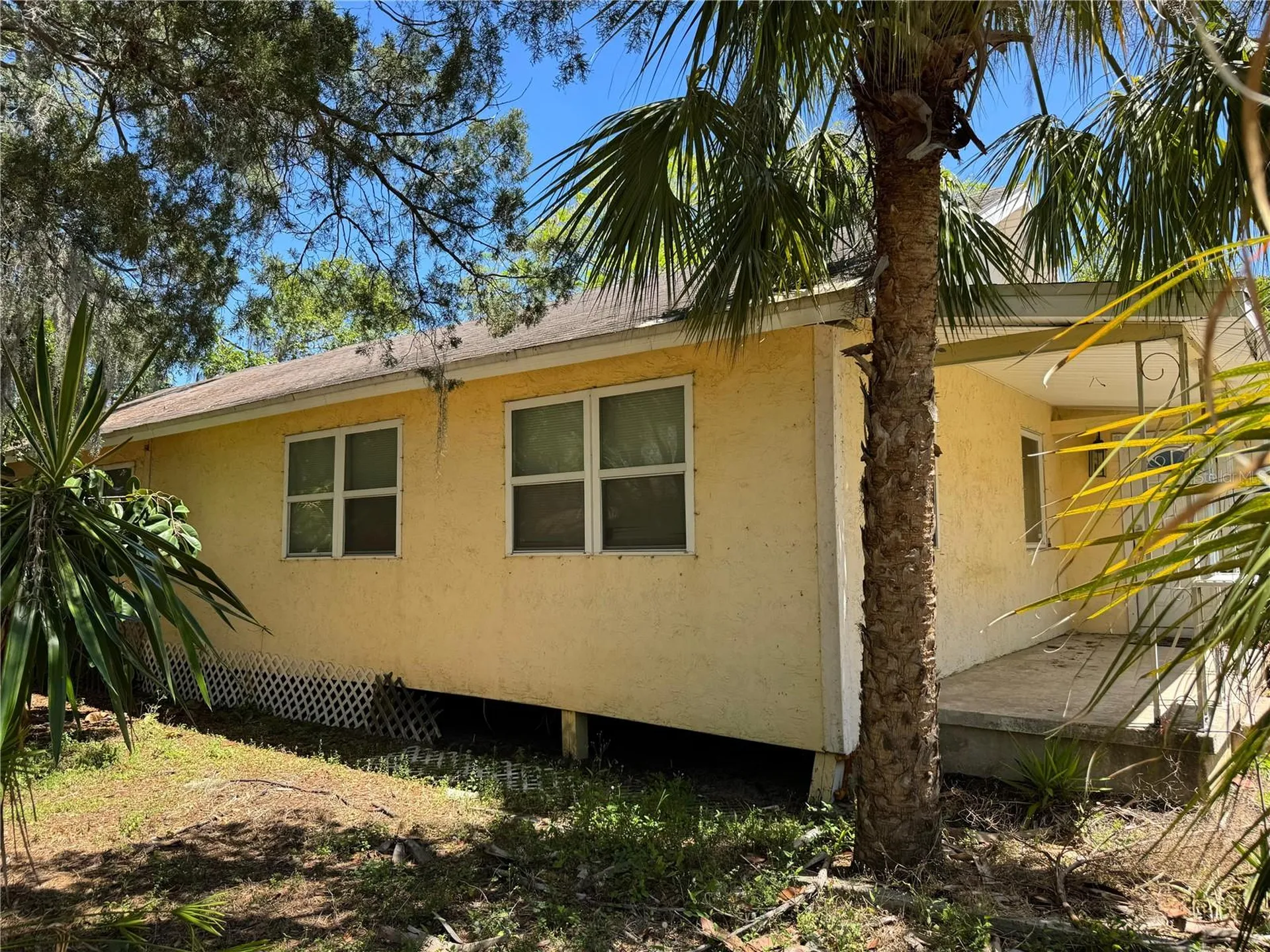 72 Ada Street Tarpon Springs FL 34689