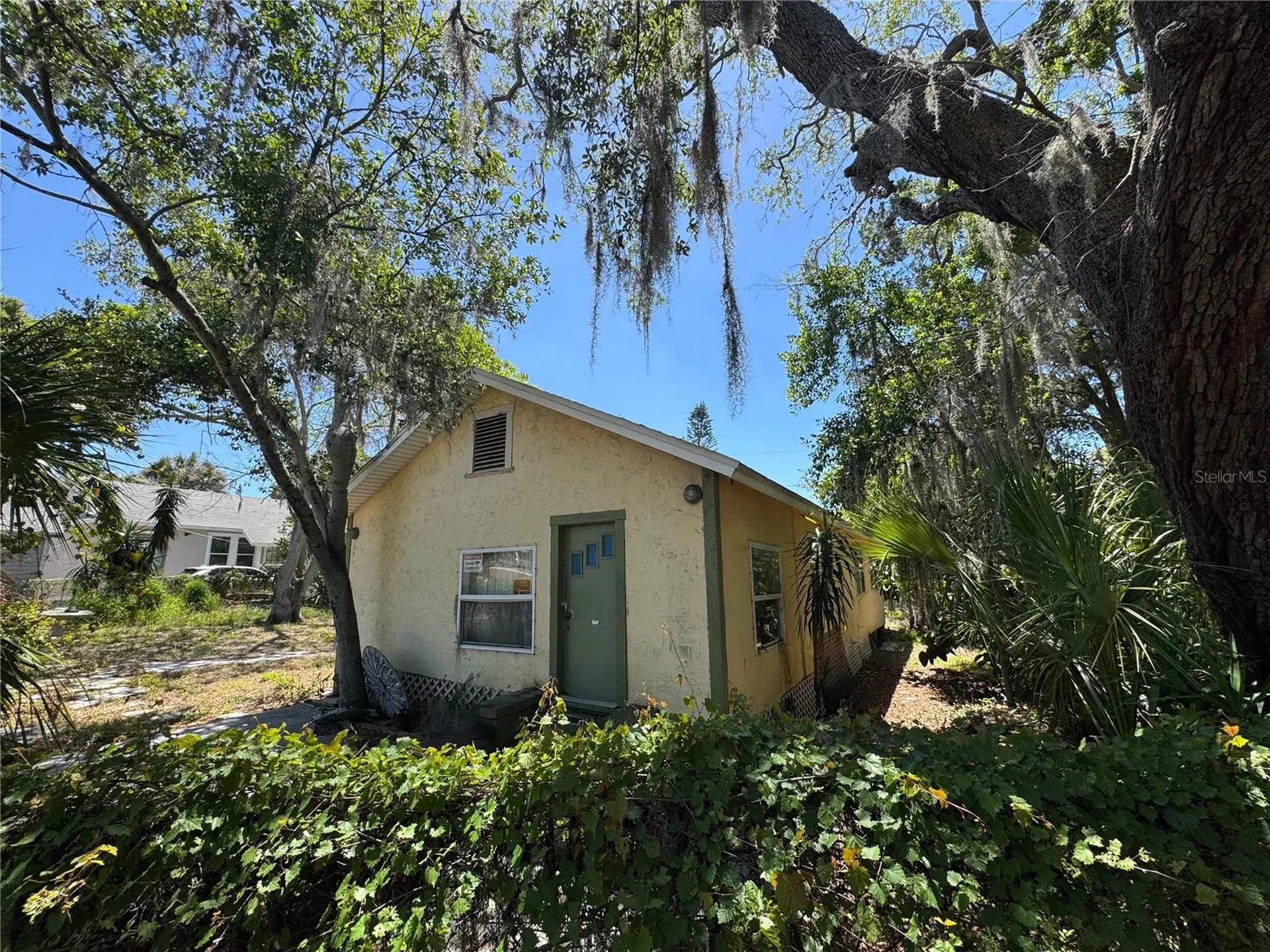 72 Ada Street Tarpon Springs FL 34689