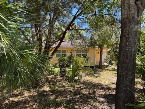 72 Ada Street Tarpon Springs FL 34689