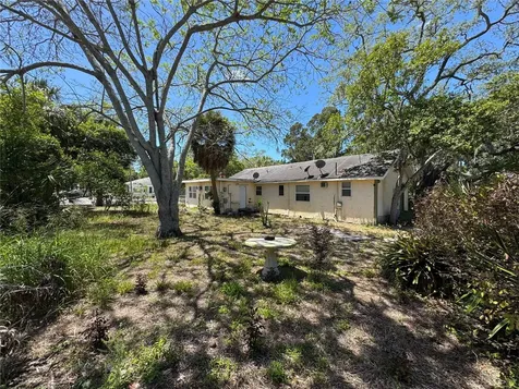72 Ada Street Tarpon Springs FL 34689